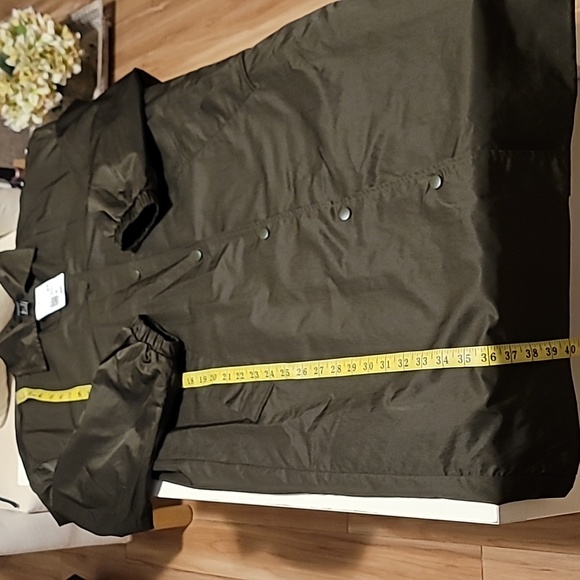 New lightweight long overcoat. - Picture 7 of 10